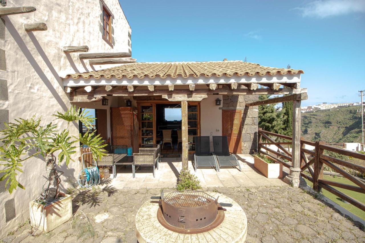 Villa La Casa Roja Moya Relax Exterior foto