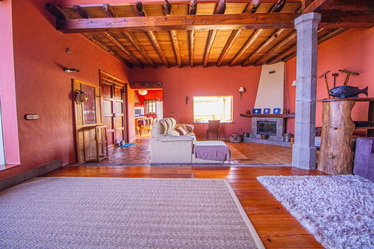 Villa La Casa Roja Moya Relax Exterior foto